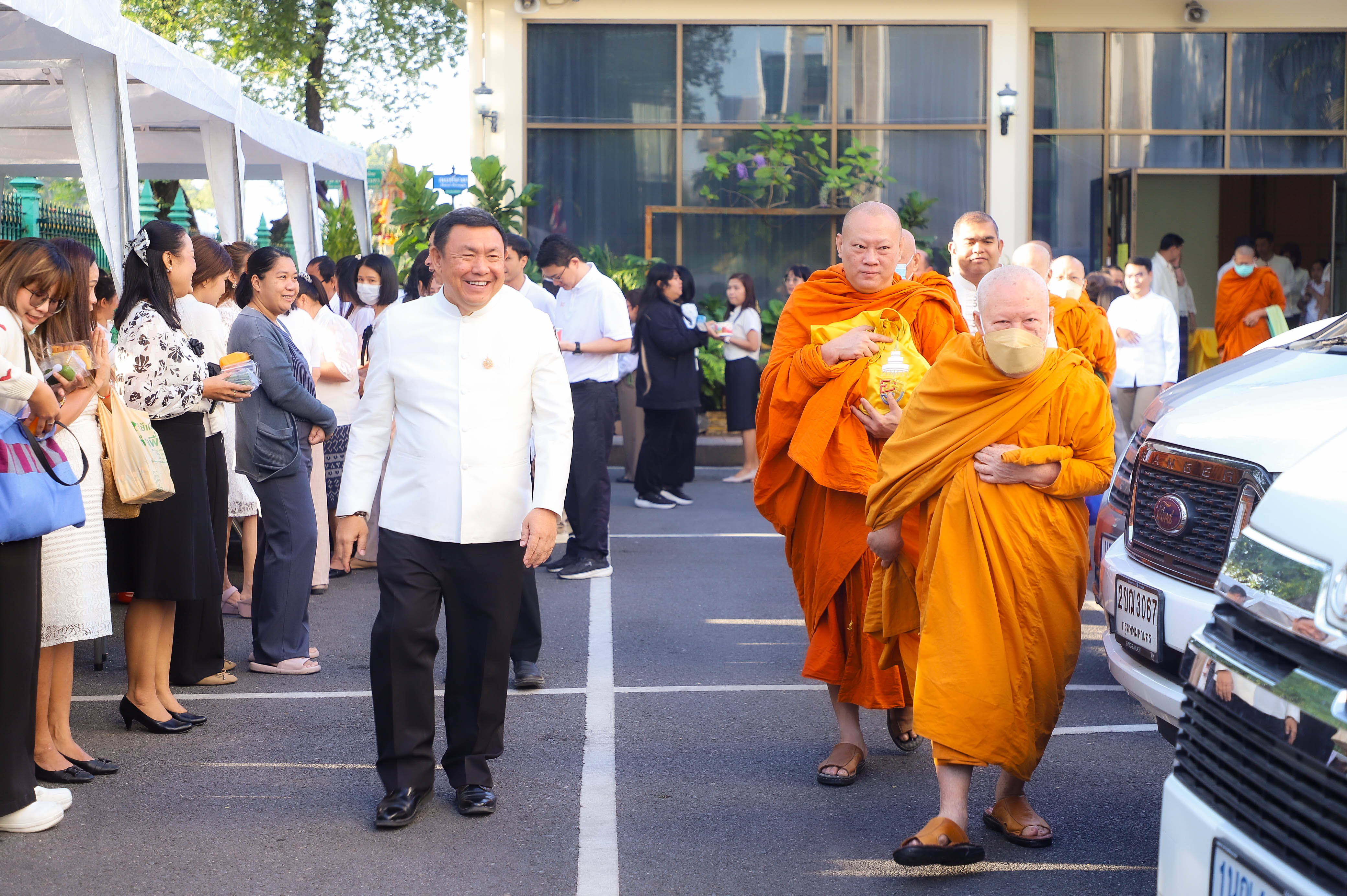 title - ส.ป.ก. จัดพิธีทำบุญถวายภัตตาหารเช้าแด่พระสงฆ์ เนื่องในโอกาสต้อนรับปีใหม่ พ.ศ. 2569